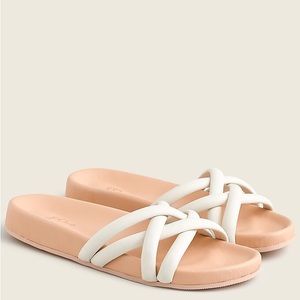 Pacific cushy strap sandals  like new.  SZ 9  Ivory